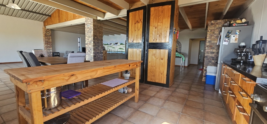 3 Bedroom Property for Sale in Hartebeesfontein Western Cape